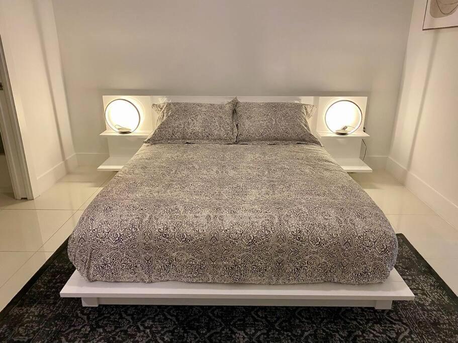 Across The Ocean Few Steps To Beach Contemporary Three Bedroom Townhouse Pompano Beach Exteriér fotografie