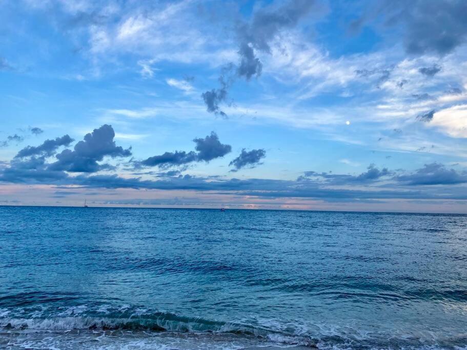 Across The Ocean Few Steps To Beach Contemporary Three Bedroom Townhouse Pompano Beach Exteriér fotografie